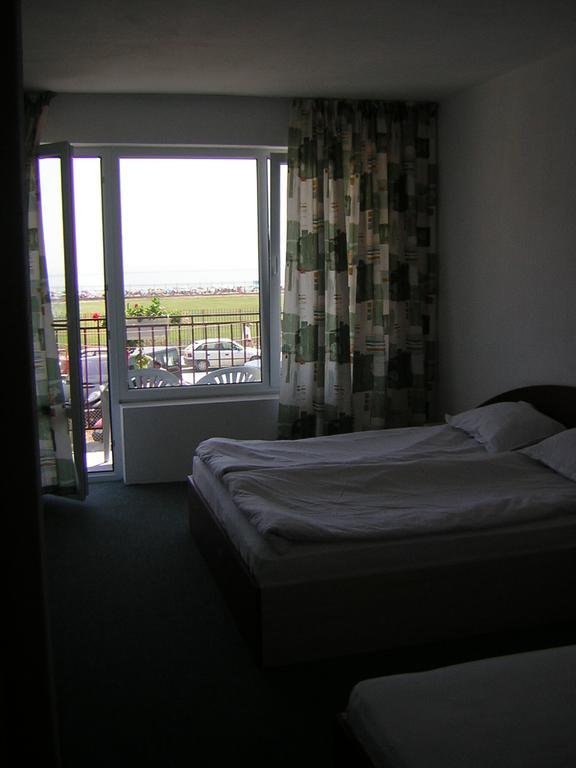 Galina Guest House Obzor Room photo